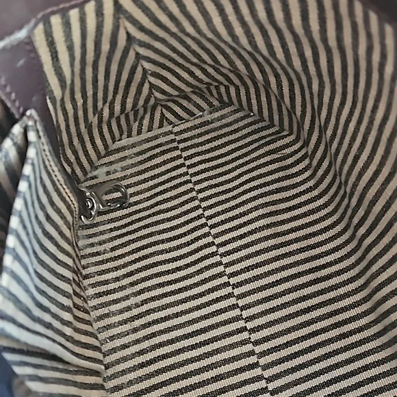 Vintage Brighton Leather Medium Purse - Picture 8 of 11